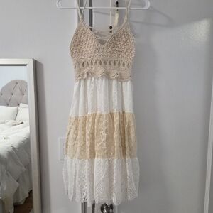 NWT Elegant Lace Crochet Dress in Cream and Tan